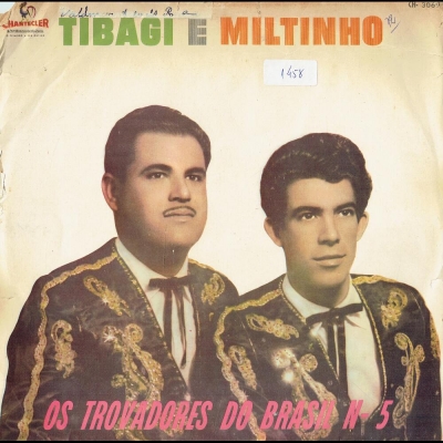 Um Trio Para Milhões (VIOLEIRO 045411055)