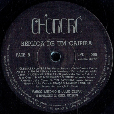 marco_antonio_julio_cesar_os_imperadores_da_musica_regional_replica_de_um_caipira