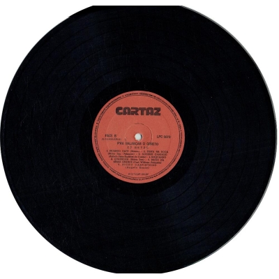 ze_betao_1970_pra_balancar_o_coreto