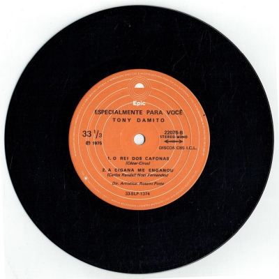 tony_damito_1975_especialmente_para_voce