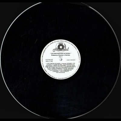 os_cancioneiros_da_serra_1983_pinheirense_boiadeiro_pedrinho