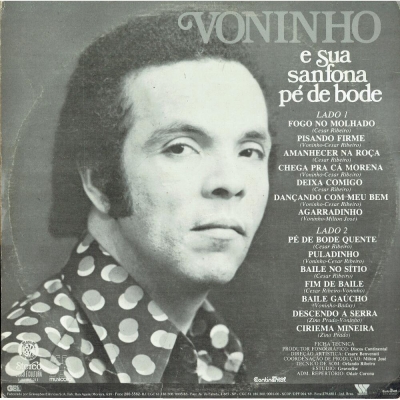 voninho_1977_e_sua_sanfona_pe_de_bode_continental104405211