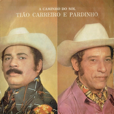 Esquina Da Saudade (ALVORADA 210407090)