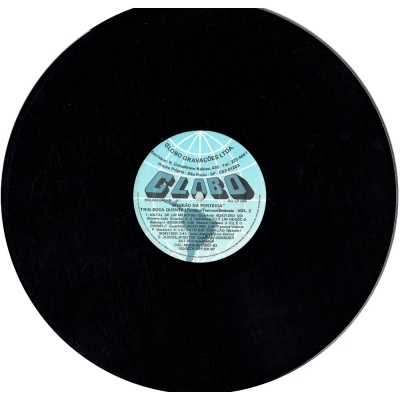 trio_boca_quente_1982_fumaca_famoso_e_serenata_vol_2_mourao_da_porteira