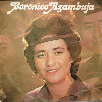 Berenice Azambuja (1986) (CONTINENTAL 74405419)